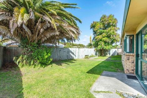 Photo of property in 15 Romana Crescent, Papamoa Beach, Papamoa, 3118