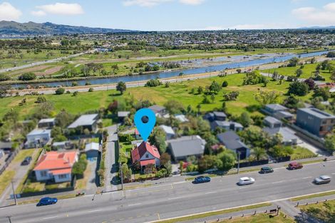 Photo of property in 380 Keyes Road, New Brighton, Christchurch, 8083