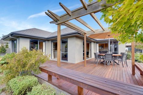 Photo of property in 1 Amner Place, Havelock North, 4130