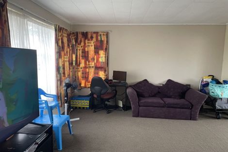 Photo of property in 30 Aarts Avenue, Manurewa, Auckland, 2102