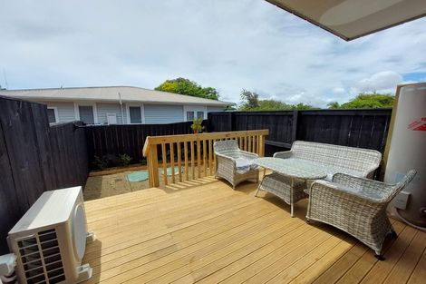 Photo of property in 21 Toanga Place, Mount Wellington, Auckland, 1062