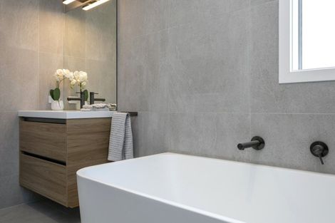 Photo of property in 24 Raupo Crescent, Wharewaka, Taupo, 3330