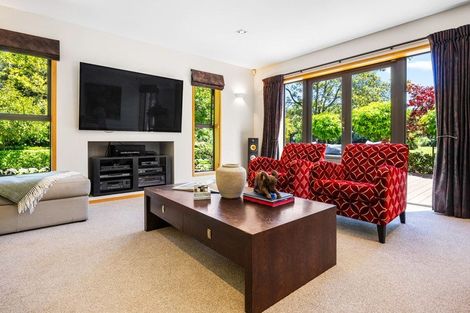 Photo of property in 215 Sparks Road, Hoon Hay, Christchurch, 8025