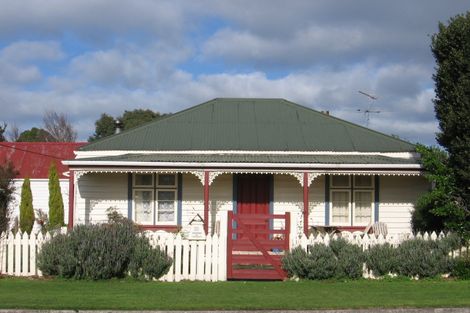 Photo of property in 42 Brandon Street, Featherston, 5710