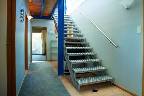 Photo of property in 13 Kotare Place, South Bay, Kaikoura, 7300