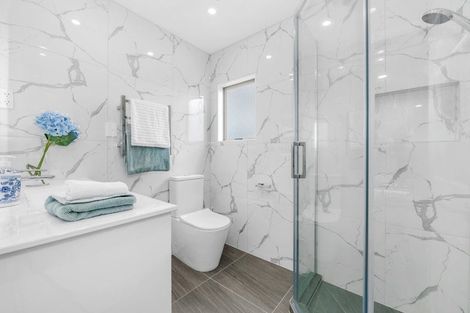 Photo of property in 97 Baverstock Road, Flat Bush, Auckland, 2016