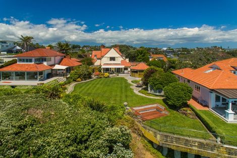 Photo of property in 27 Clifton Road, Hauraki, Auckland, 0622