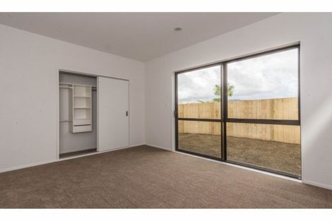 Photo of property in 139 Tiriwa Drive, Massey, Auckland, 0614