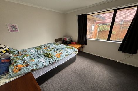 Photo of property in 64 Branigan Parade, Kelvin Grove, Palmerston North, 4414