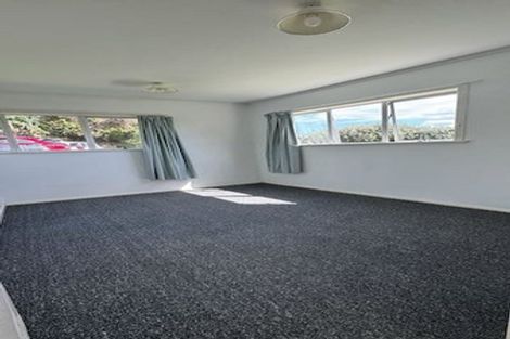 Photo of property in 70 Hellyers Street, Birkdale, Auckland, 0626