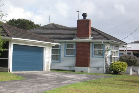 Photo of property in 26 Vanguard Road, Kelston, Auckland, 0602
