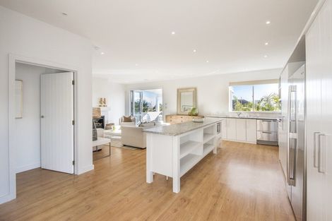 Photo of property in 7 Maleme Avenue, Belmont, Auckland, 0622