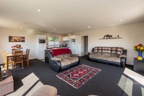 Photo of property in 2 Lake Terrace Road, Burwood, Christchurch, 8061
