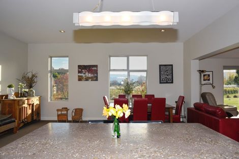 Photo of property in 587 Dunstan Road, Alexandra, 9391