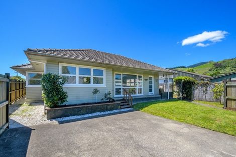 Photo of property in 6 Palm Avenue, Stoke, Nelson, 7011