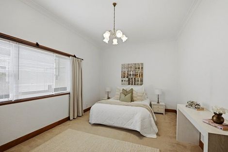 Photo of property in 59 Clarence Street, Devonport, Auckland, 0624