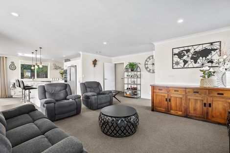 Photo of property in 16 Lennie Lane, Kihikihi, Te Awamutu, 3800