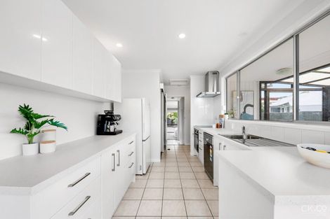 Photo of property in 64 Garden Road, Avalon, Lower Hutt, 5011