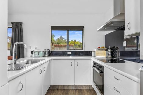 Photo of property in 10c Lynbert Road, Lynmore, Rotorua, 3010