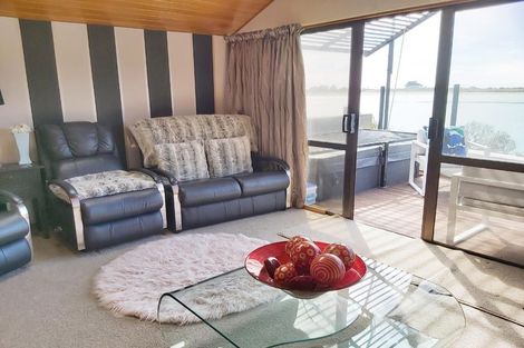 Photo of property in 159 Main Road, Moncks Bay, Christchurch, 8081