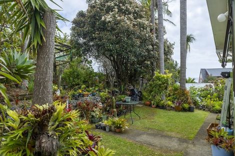 Photo of property in 53 Stratford Drive, Cable Bay, 0420
