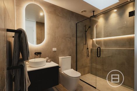 Photo of property in 7b Wakatipu Heights, Queenstown, 9300