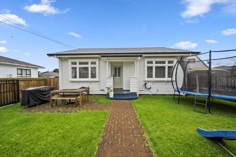 Photo of property in 1/31 Avis Avenue, Papatoetoe, Auckland, 2025