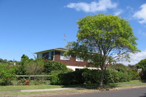 Photo of property in 1 Jayne Place, Torbay, Auckland, 0630
