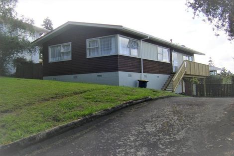 Photo of property in 7 Cheryl Place, Hillcrest, Auckland, 0627