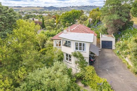 Photo of property in 27 Mount View Road, Bastia Hill, Whanganui, 4500