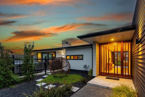 Photo of property in 1 Appletree Way, Stoke, Nelson, 7011