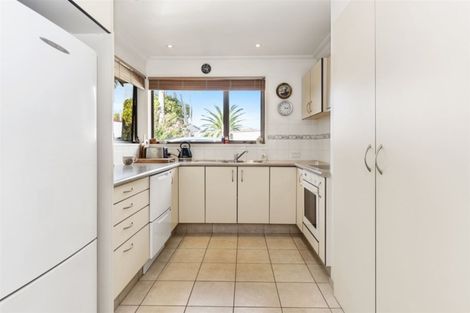 Photo of property in 23c Sixth Avenue, Tauranga, 3110