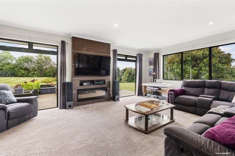 Photo of property in 9 Millbrook Drive, Waiuku, 2683