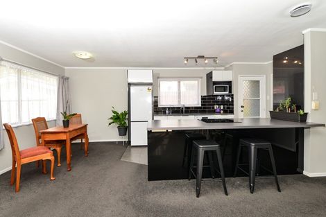 Photo of property in 33 Blomfield Street, Nawton, Hamilton, 3200