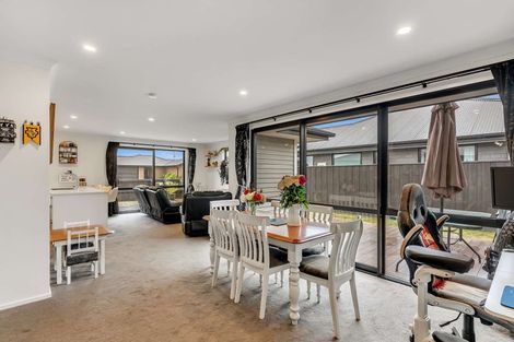 Photo of property in 6 Hapua Lane, Pegasus, 7612