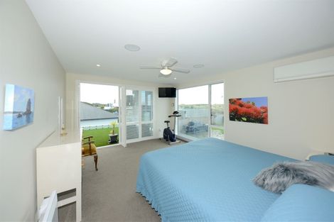 Photo of property in 88b Aston Drive, Waimairi Beach, Christchurch, 8083