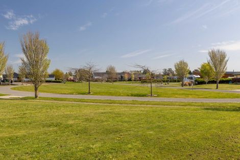 Photo of property in 3 Mara-kai Place, Pegasus, 7612