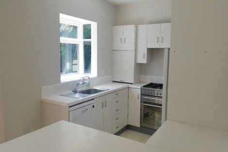 Photo of property in 76 Clyde Road, Ilam, Christchurch, 8041