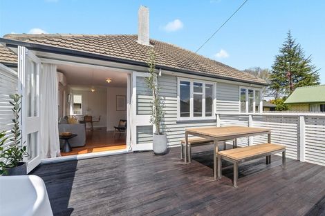 Photo of property in 4 Moule Place, Fairfield, Hamilton, 3214