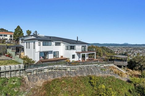 Photo of property in 11 Berg Place, Whakatane, 3120
