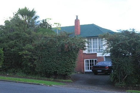 Photo of property in 185 Titirangi Road, Titirangi, Auckland, 0604