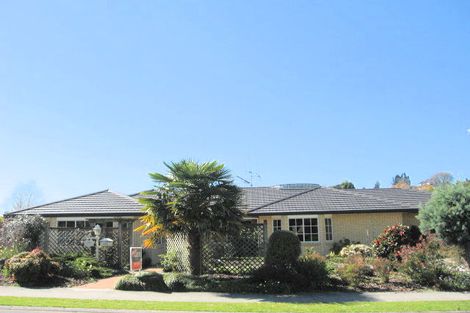 Photo of property in 77 Saint Andrews Drive, Bethlehem, Tauranga, 3110