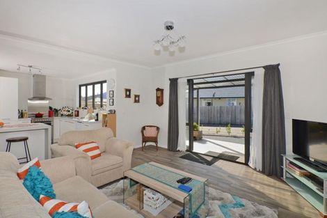 Photo of property in 12 Ocean View Rise, Ruakaka, 0116