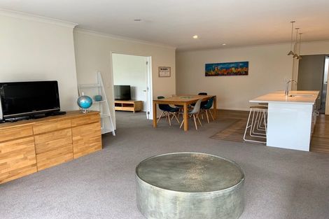 Photo of property in 10 Rollin Street, Heathcote Valley, Christchurch, 8022
