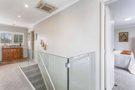 Photo of property in 20 Kensington Drive, Orewa, 0931