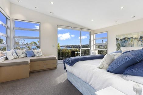 Photo of property in 7 Vaughan Crescent, Murrays Bay, Auckland, 0630