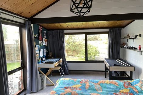 Photo of property in 37 Carter Crescent, Awapuni, Palmerston North, 4412