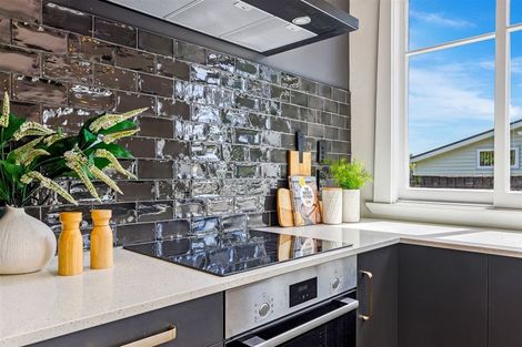 Photo of property in 20 Aorangi Road, Bryndwr, Christchurch, 8053