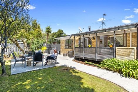 Photo of property in 1/2 Tristram Avenue, Forrest Hill, Auckland, 0620
