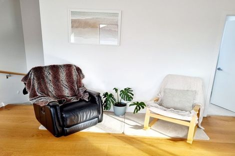 Photo of property in 112a Freyberg Street, Lyall Bay, Wellington, 6022